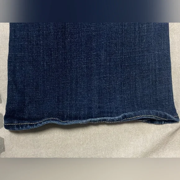 American Eagle  Dark Wash Flare Jeans Size 2 - Picture 3 of 7